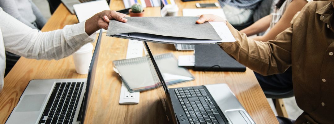 advice-business-colleagues-1161465 advice-business-colleagues-1161465